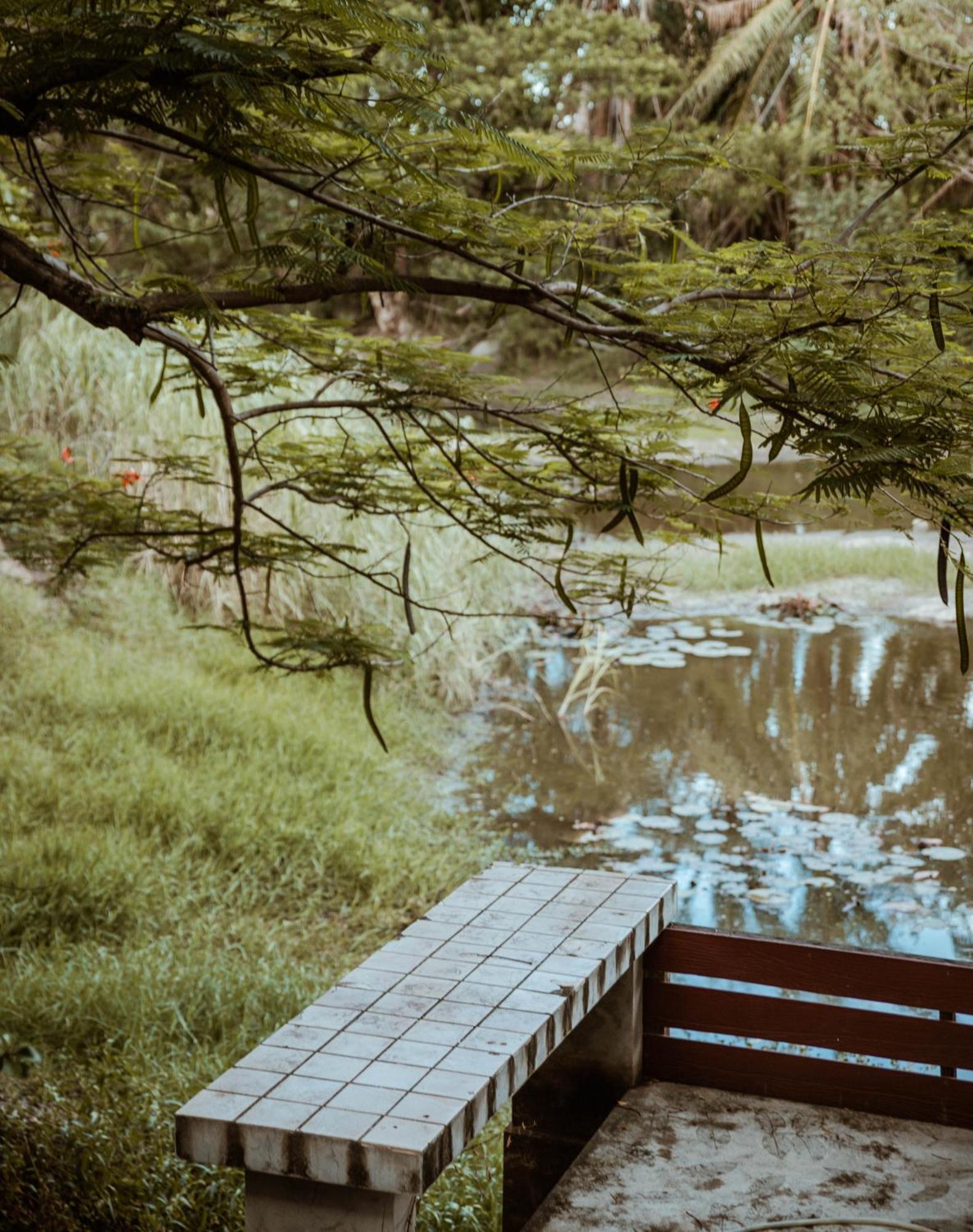 Tak Andaman Resort & Hotel Exterior photo