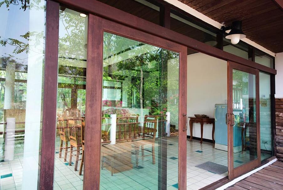 Tak Andaman Resort & Hotel Exterior photo